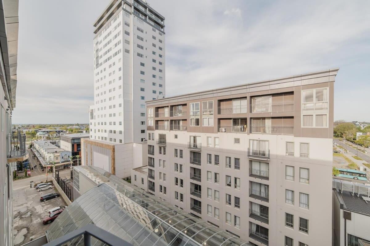 Penthouse Perfection - 2Br Elegance On Worcester St Christchurch Eksteriør billede